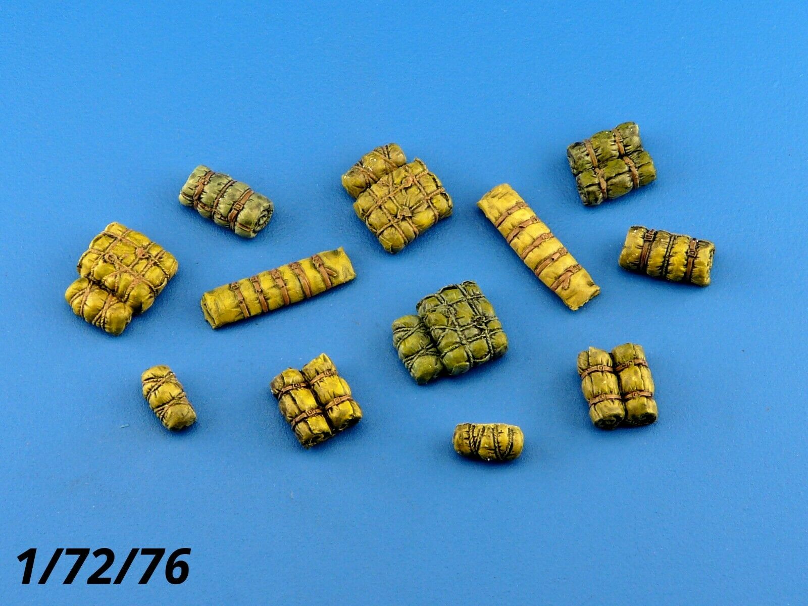 1/72 Cargo Military Stowage Tents Rolls - Scale Modelling Kit Accessories 6 - redoguk
