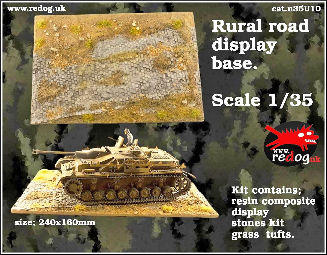 Redog 1/35 Dispaly base / diorama  - Italian village road /u12