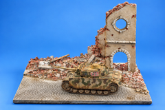 1:72 Redog - Diorama  for Scale Models - The ruins of chapel - r8