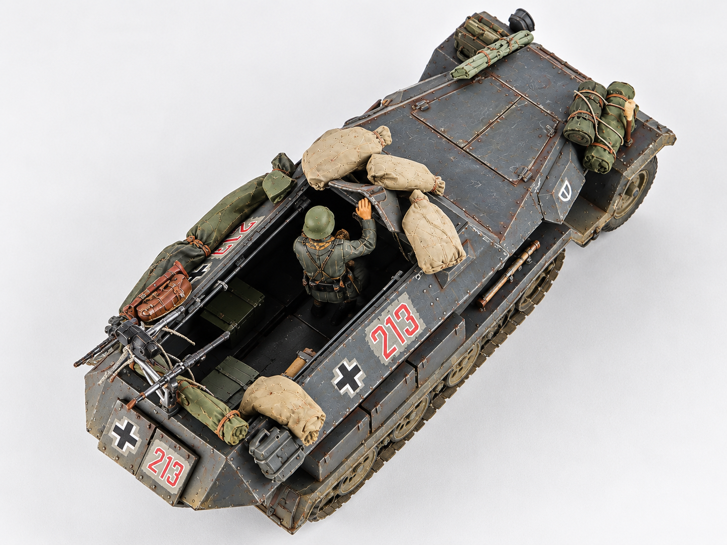 1:72 or 1:76 Sd.Kfz.251 Hanomag Tank Military Scale Model Stowage Kit Accessories