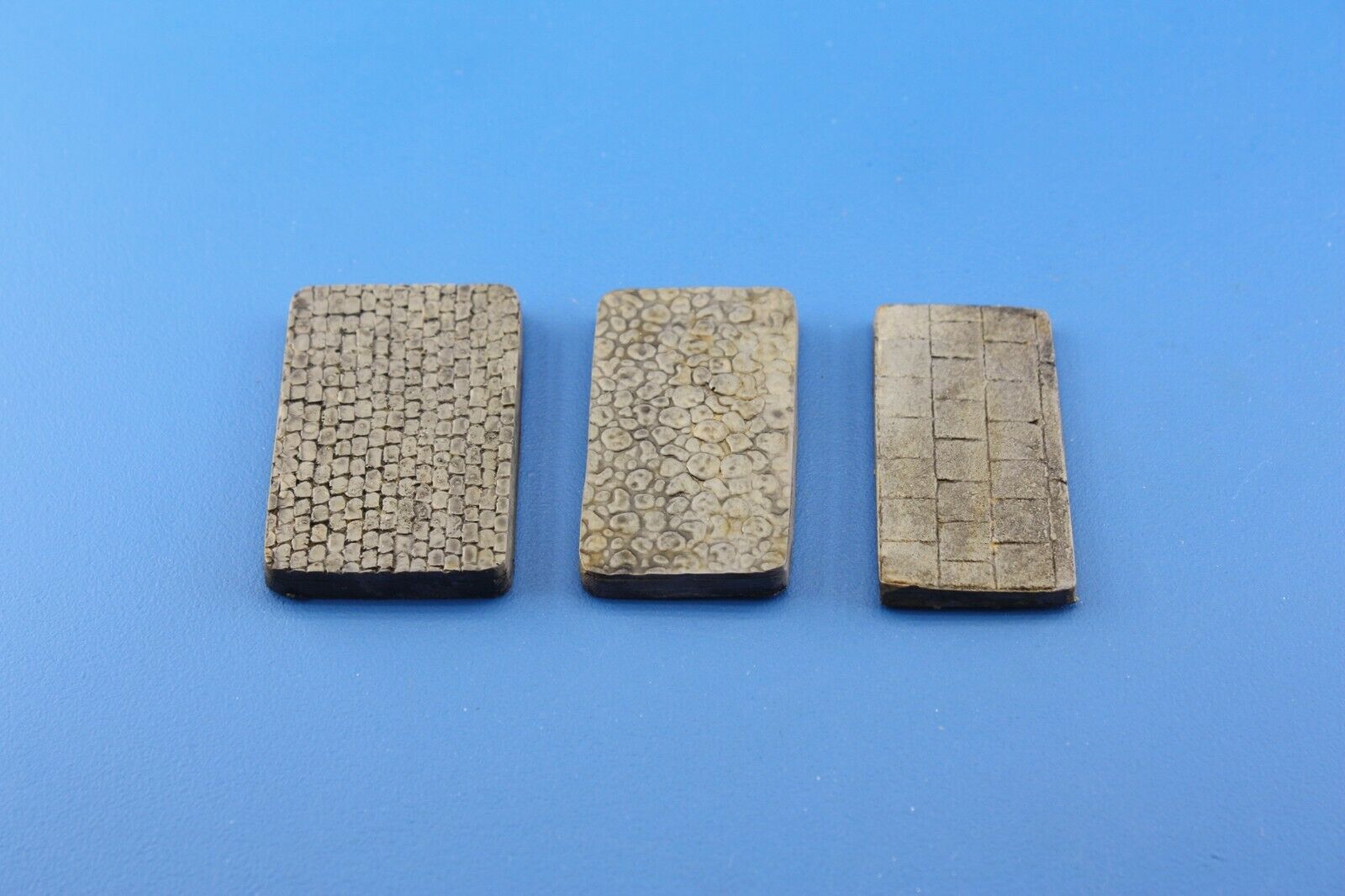 1/72  3x Small Display Bases for Military Scale Model Motorbikes - redoguk