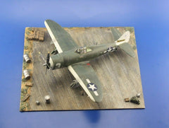 Redog 1/72 WWII USAF Display Airfield Base plus accessories - D30 - redoguk